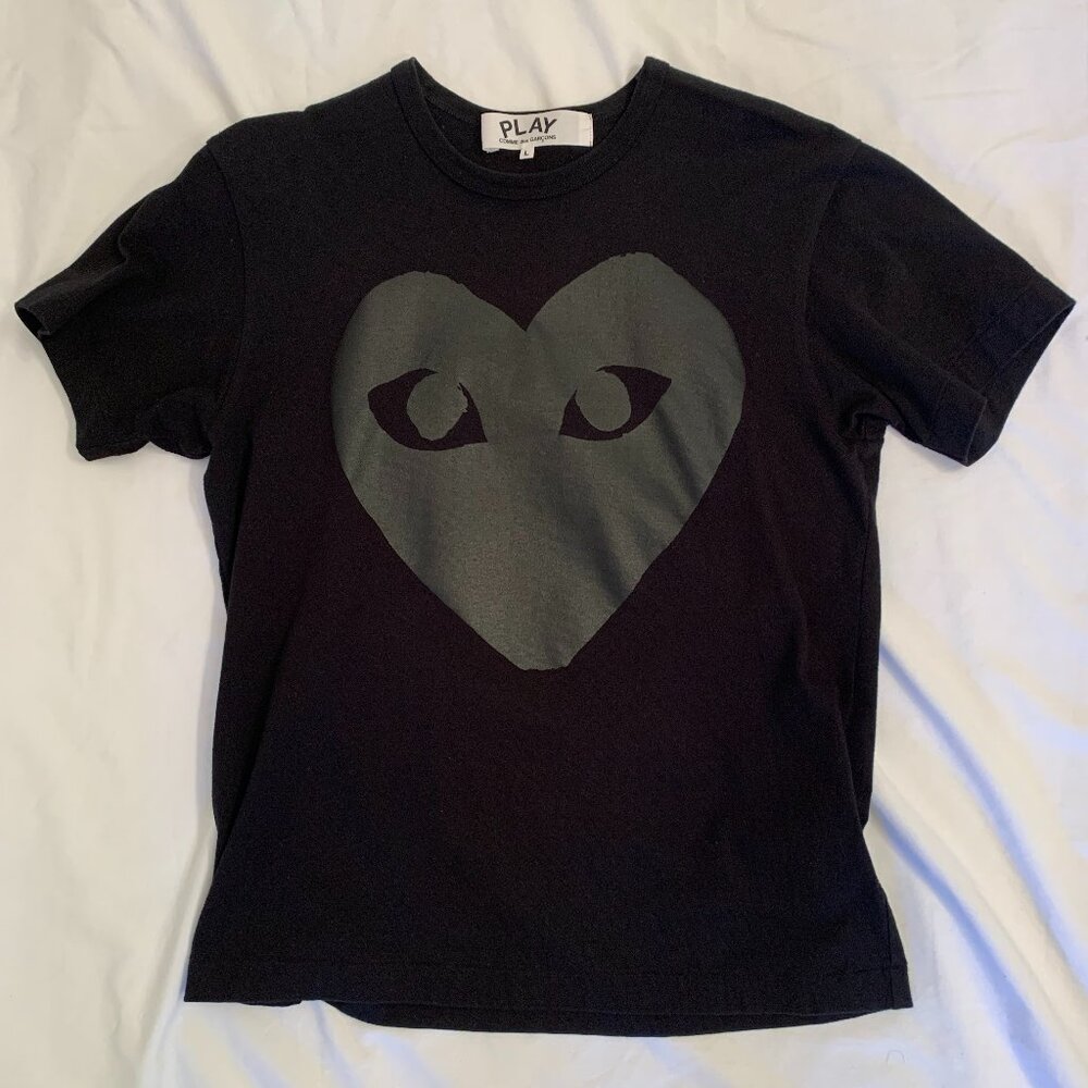 PLAY Comme des Garcons t-shirt
